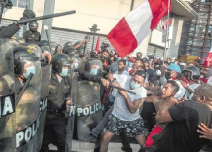 1 Sectores sociales convocan a paro nacional en Perú