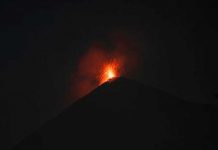 Alerta en Guatemala por explosiones del volcán de Fuego (Video) Alerta en Guatemala por explosiones del volcán de Fuego (Video)