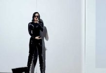 Foto: Rosalía muestra sus “pechonalidades” y un poco más Foto: Rosalía muestra sus “pechonalidades” y un poco más
