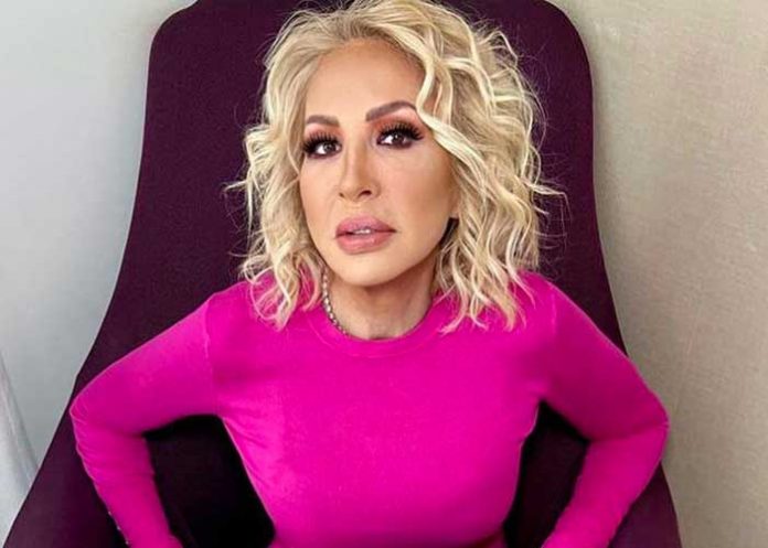 “La momia rebobinada regresa”; dijo Laura Bozzo al esperar otra cirugía