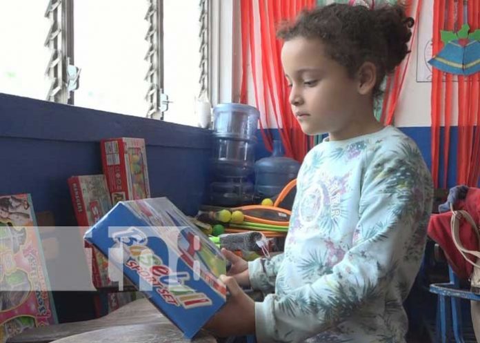 Más de 34 mil juguetes como regalo de navidad a niñez de Nueva Segovia