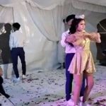 ¡Solo quería bailar! Niño se mete a la pista y termina aplastado (Video) ¡Solo quería bailar! Niño se mete a la pista y termina aplastado (Video)