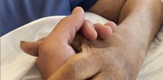 Una navidad desde el hospital: Familia de Pelé acompaña al astro del futbol
