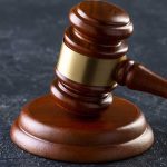 «Le cae la justicia» Delincuente recibe golpiza en Managua Foto: Pobladores hacen justicia con sus propias manos y le dan certera golpiza a presunto delincuente / Cortesía