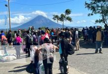 Turistas se trasladan a la bella Isla de Ometepe para despedir el 2022 Turistas se trasladan a la bella Isla de Ometepe para despedir el 2022