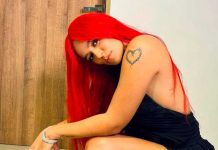 Mostrando sus “pechonalidades”, Karol G despide el 2022 Mostrando sus “pechonalidades”, Karol G despide el 2022