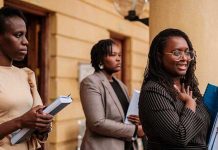 En problemas: Facebook enfrenta demanda por propagación de violencia en África Facebook enfrenta millonaria demanda