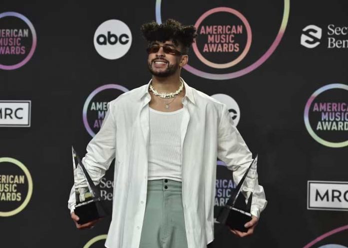 Bad Bunny anuncia su retiro de la música por “salud física y emocional”