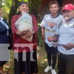 En Bilwi Madres de Héroes y Mártires reciben paquetes alimenticios Foto: Madres de Héroes y Mártires de Bilwi reciben paquetes alimenticios y un convivió / TN8