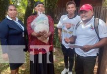 En Bilwi Madres de Héroes y Mártires reciben paquetes alimenticios Foto: Madres de Héroes y Mártires de Bilwi reciben paquetes alimenticios y un convivió / TN8