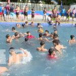 Las familias se recrean al disfrutar de las ricas piscinas de Xilonem Las familias se recrean al disfrutar de las ricas piscinas de Xilonem
