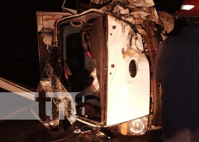 Foto: Accidente de tránsito en carretera Río Blanco- Mulukukú con fallecido / TN8