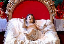 Roban el niño Jesús de un pesebre navideño en España