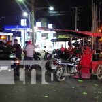 «Carro colisiona a caponero» Tres personas lesionadas en Managua Foto: Carro colisiona a caponero y resultan tres personas gravemente lesionadas en Managua / TN8
