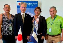 Cooperación japonesa dona fondos para dotar de camiones de basura a tres municipios del país Cooperación japonesa dona fondos para dotar de camiones de basura a tres municipios del país