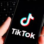 Reto de bailar en "bolas" en TikTok tiene varios peligros