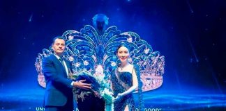 La nueva tiara fue confeccionada a mano y tiene 993 piedras preciosas; 110.83 quilates de zafiro azul y 48.24 quilates de diamante blanco.