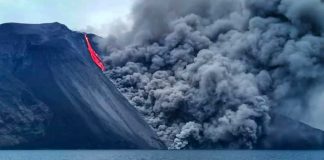 Entra en erupción el volcán Estrómboli en Italia