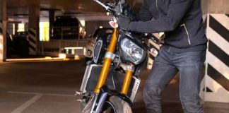 Ladrón se arrepintió de robar una moto y la devolvió