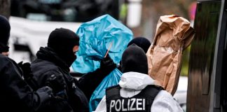 Arrestan a 25 personas acusas de planear un golpe de estado en Alemania