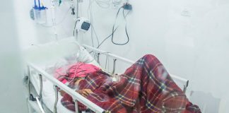En Alemania anciana apaga respirador artificial de paciente porque hacía ruido