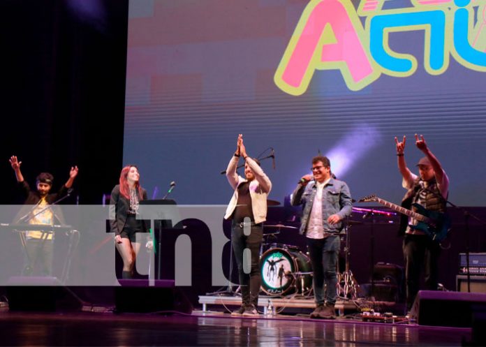 anop-1 Foto: Ambiente en el AniPop 2022 desde el Teatro, con tributo al anime / TN8