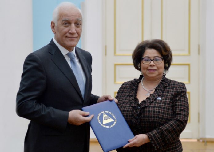 Embajadora de Nicaragua presentó Cartas Credenciales ante el Presidente de Armenia