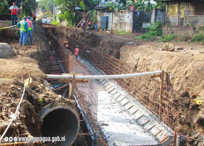 Foto: Mejoramiento vial y de drenaje en el barrio Gracias a Dios, Managua / TN8
