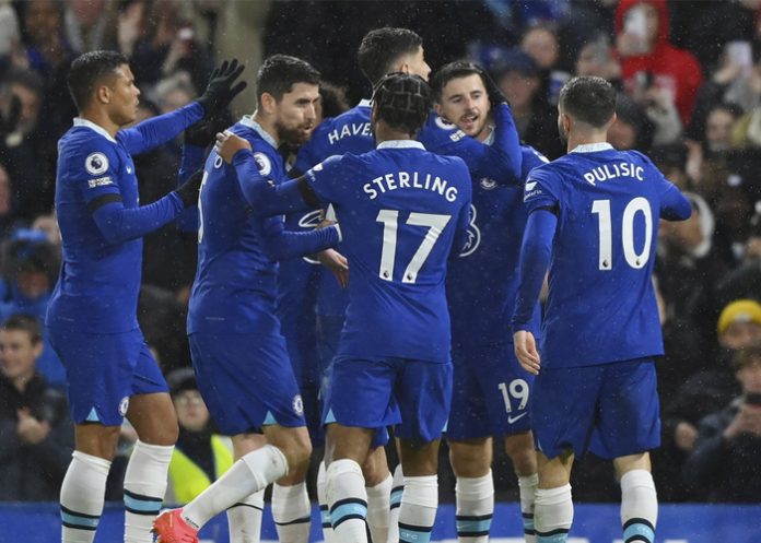 Chelsea y Manchester United ganan en reanudación de premier Chelsea y Man U cumplen