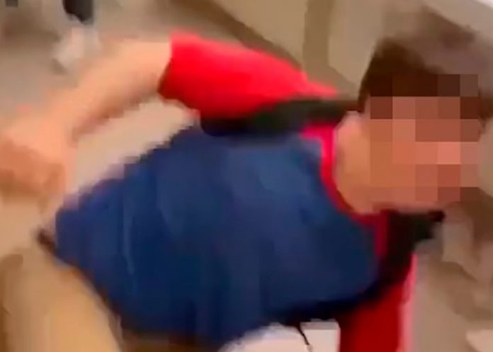 Intolerante agresión a joven con síndrome de Down en una escuela de Chicago