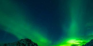 Hipnotizante espectáculo de una aurora boreal