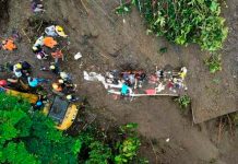 Derrumbe de tierra en Colombia sepultó un autobús con 25 personas