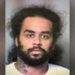Arrestan a hombre por estrangular, apuñalar y desmembrar a bebé en Connecticut Arrestan a hombre por estrangular, apuñalar y desmembrar a bebé en Connecticut