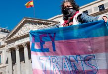 Aprueban polémica ley en España que permite cambiar libremente de género
