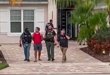 Capturan en Florida a dos pastores religiosos acusados de estafa Capturan en Florida a dos pastores religiosos acusados de estafa