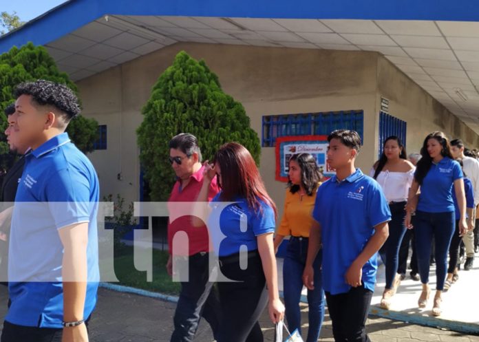 Más de 100 nuevos técnicos calificados se promocionan en Nicaragua