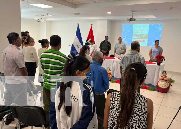 Foto: INTA promueve técnicas para plantas ornamentales en Nicaragua / TN8