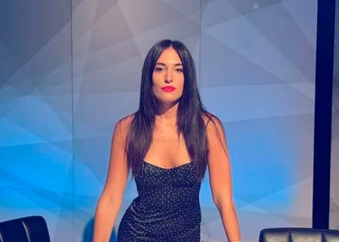 Un año de cárcel a hincha por tocarle las nalgas a una reportera en Italia