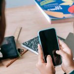 ¡Van a estudiar! En Italia prohíben el uso del "cel" durante las clases