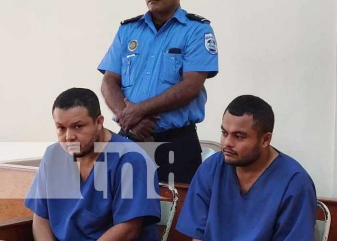 Foto: Hermanos taxistas que cometieron atroz crimen en León / TN8