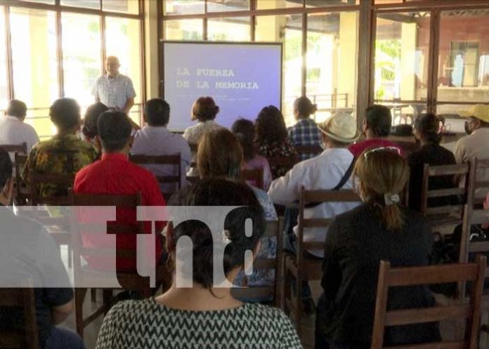 Foto: Presentan álbum digital con archivo histórico de Managua / TN8