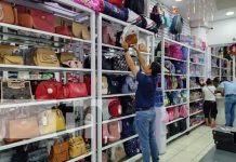 ¿Ya tenés regalo de diciembre? Buscá descuentos en los mercados de Managua Foto: Grandes ofertas para regalos de diciembre en mercados de Managua / TN8