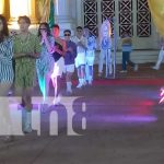 Managua disfruta de la pasarela de moda navideña en Plaza Soberanía Managua disfruta de la pasarela de moda navideña en Plaza Soberanía
