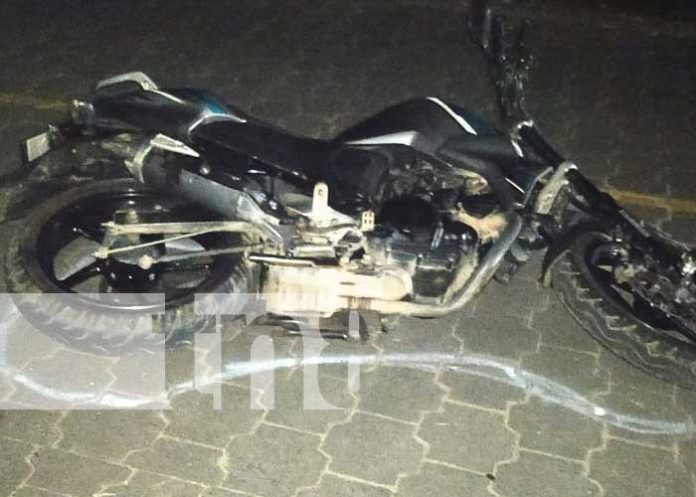 Motociclista en estado grave tras impactar contra un semoviente en Jalapa