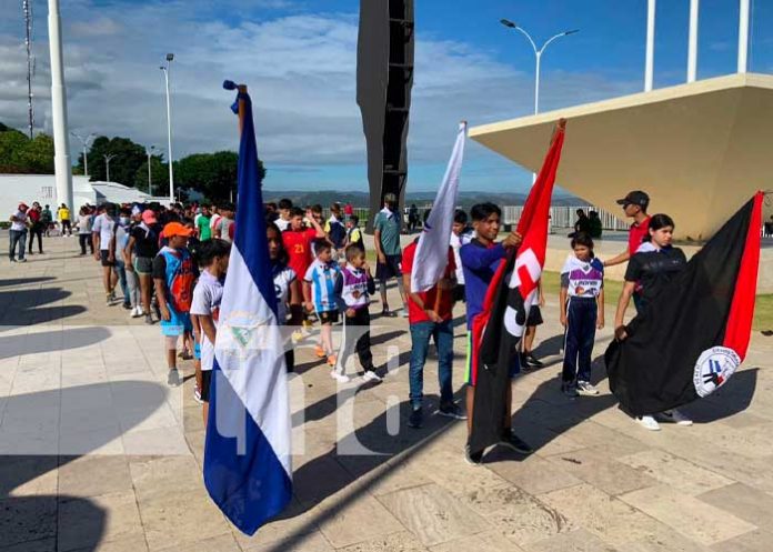 nota Homenaje en el 50 aniversario de Roberto Clemente