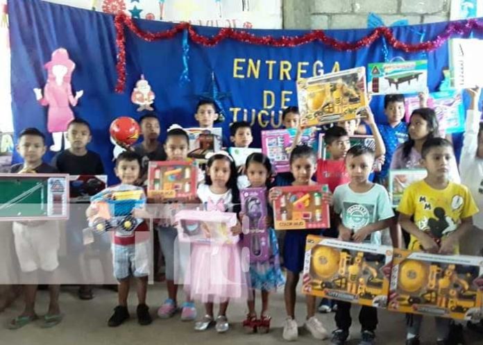 ome-jug-1 Foto: Repartición de juguetes a niñez de Ometepe y Nandaime / TN8