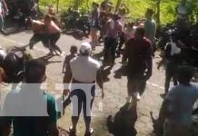 ¡Por poquito! Casi le rajan la vida por un partido de beisbol en la Isla de Ometepe