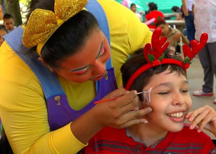 Foto: Celebración de empresas con Pajarito Azul / Cortesía