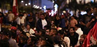Suman 24 muertos por represión contra manifestaciones en Perú