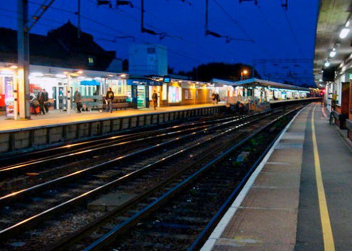 Se paraliza la red ferroviaria del Reino Unido en protesta contra la inflación